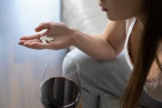What is the difference between pravastatin and atorvastatin
